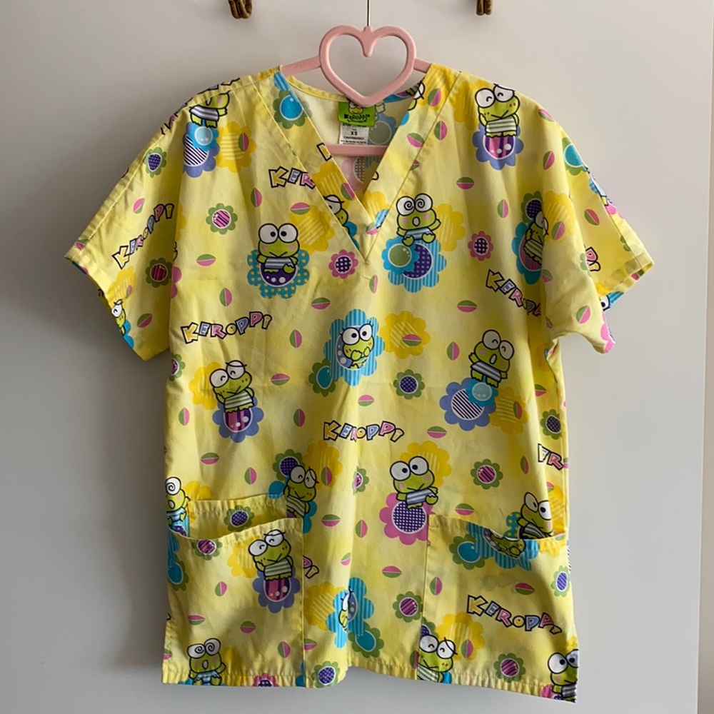 Sanrio Keroppi scrub top